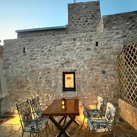 Filias House Mani בית נופש *